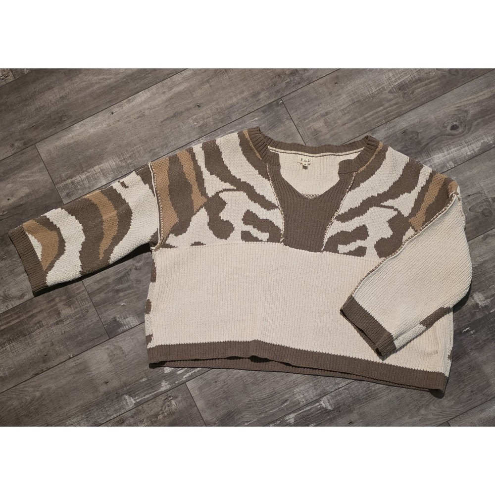 POL Sunrise Morning Mix Sweater Boho Camo Patchwork Animal Print Sz S OVERSIZED